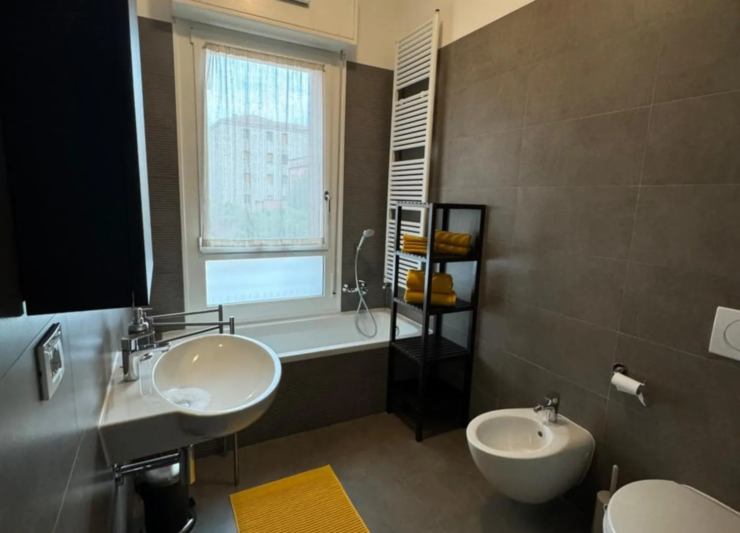San Luca Exclusive Apartment Bologna 0*,